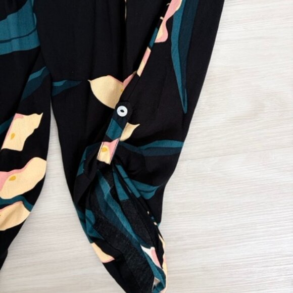 Ava Sky Birkin Style Jumper - Black Anthurium (XS) - Picture 2 of 3